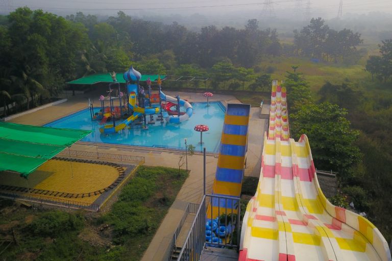 8 Best Water Parks in Thane To Beat The Summer Heat