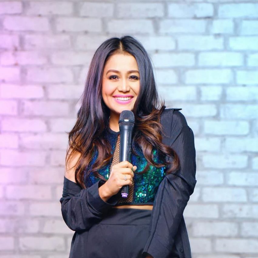 neha kakkar singing