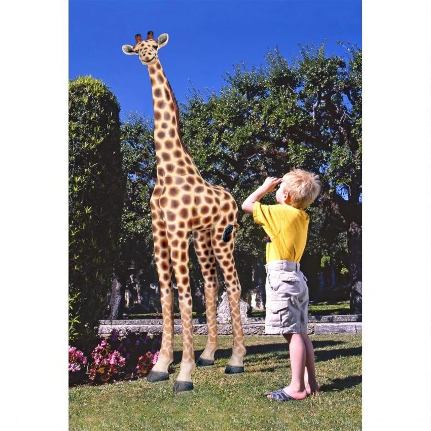 amazon life size giraffe