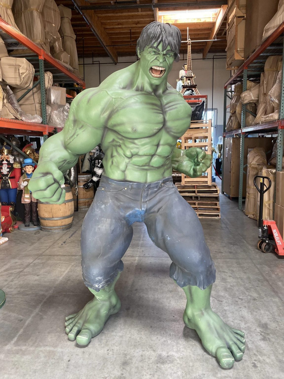 10 Best Life Size Hulk Statues For Hulk Lovers To Buy In 2024